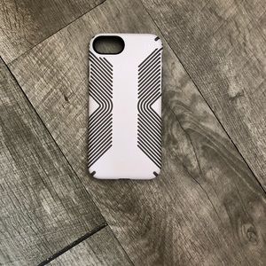 iPhone 7 speck case
